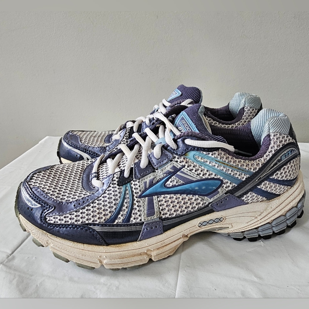 BROOKS Adrenaline GTS 12 Women's Running, Athletic Shoes, Sneakers